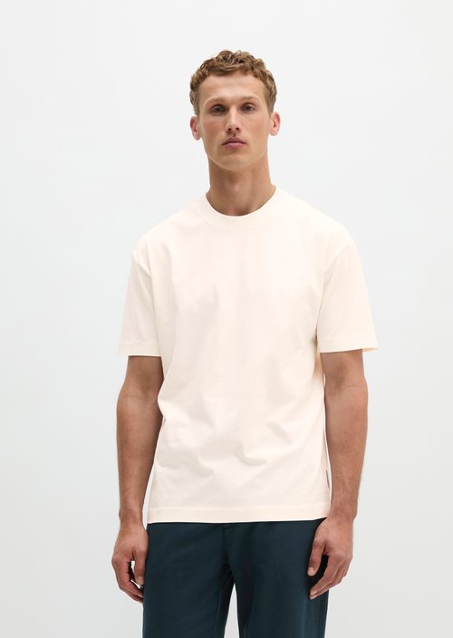 T-shirt loose — Silky White
