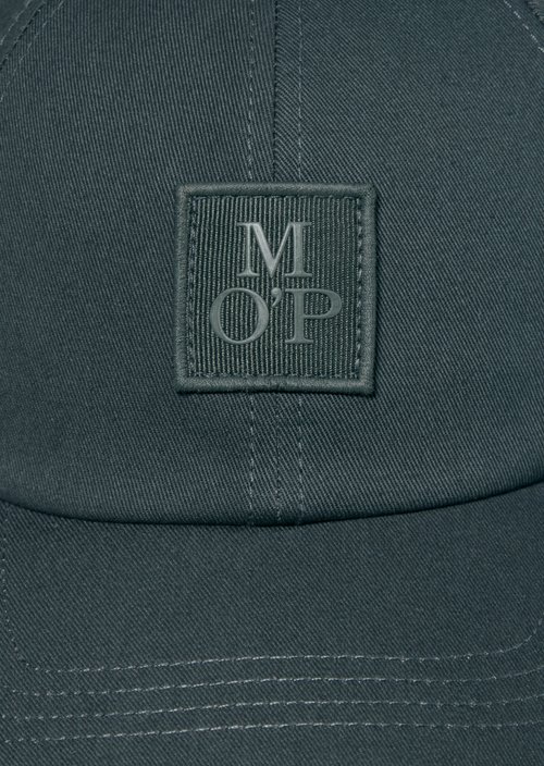 Cap — Mangrove
