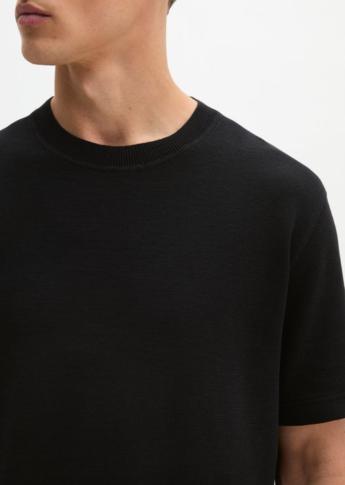Loose-fitting T-shirt — Black