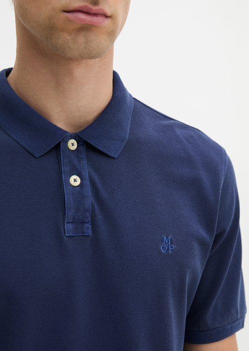 Polo shirt piqué regular garment-dyed — Iris Ink