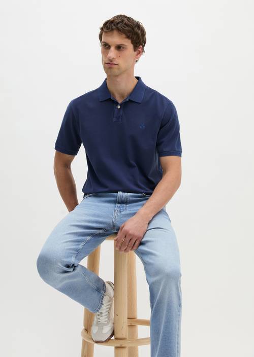 Polo shirt piqué regular garment-dyed Iris Ink in front view