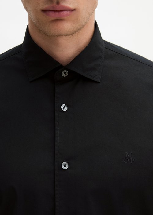 Shirt shaped — Black