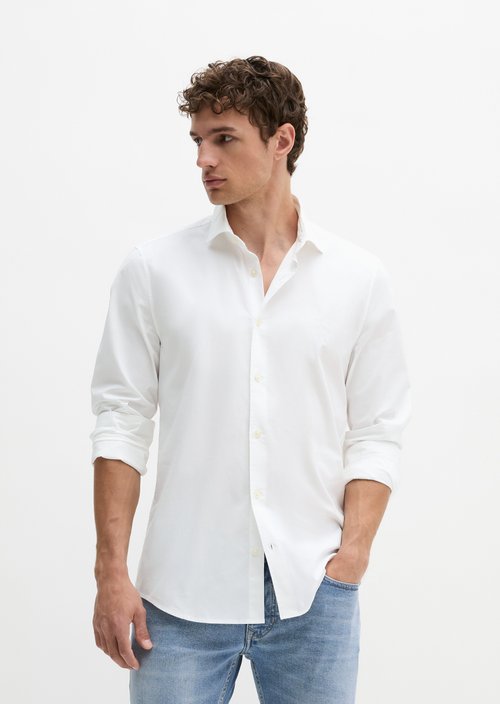 Shirt shaped — White