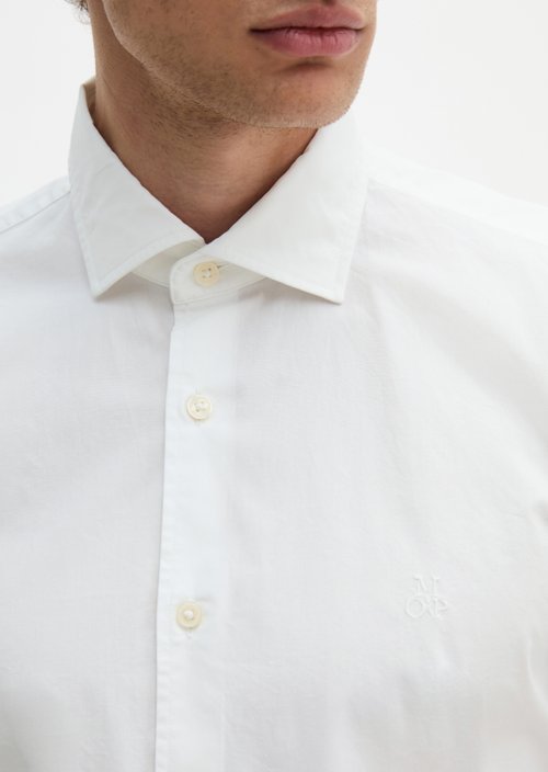 Shirt shaped — White