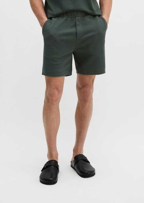Regular-Fit Jersey Shorts — Mangrove