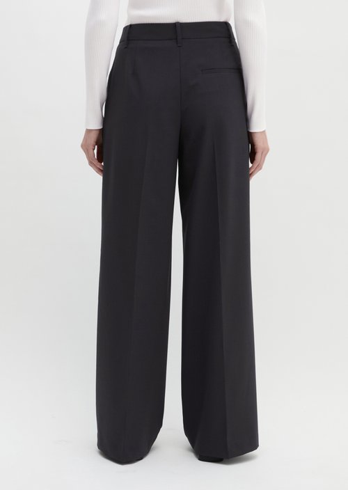 DFB Travel Collection suit trousers — Deep Night Blue