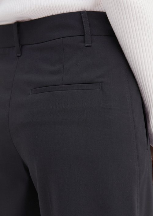 DFB Travel Collection suit trousers — Deep Night Blue