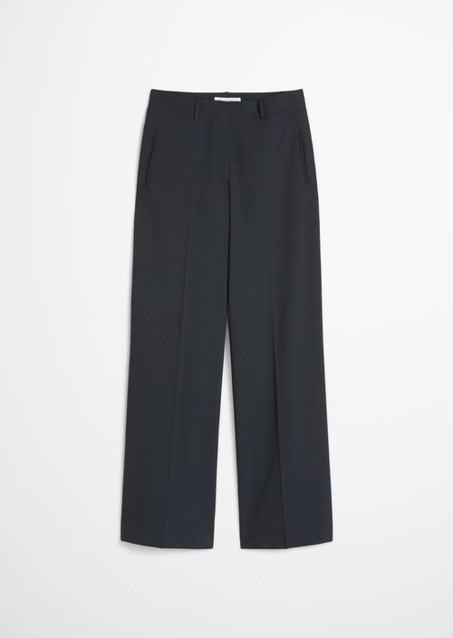 Suit Pants from the DFB Travel Collection — Deep Night Blue