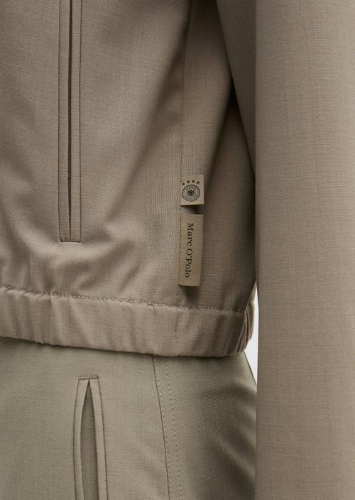 Jacket DFB Travel Collection Frozen Taupe in detail view
