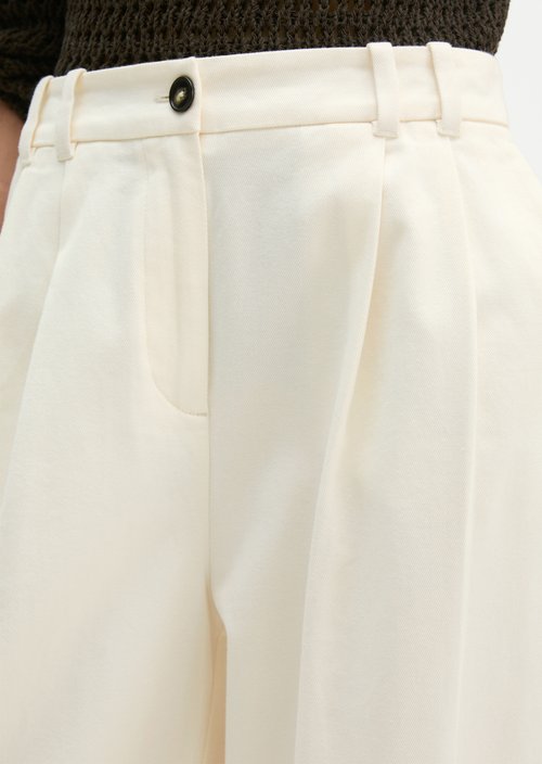 Wide pleated trousers — White Cotton