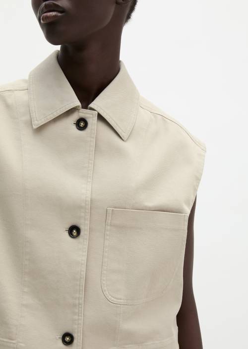 Gilet boxy Linen Beige en vue détaillée