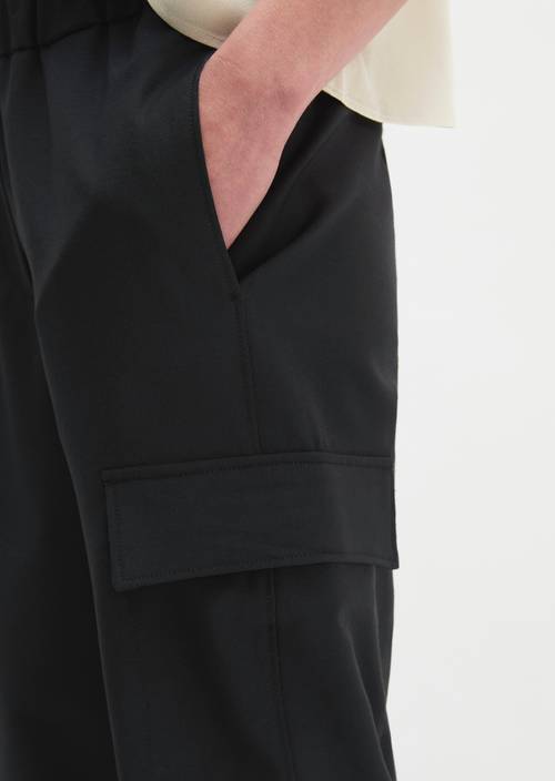 Pull-On-Cargo-Pants regular Black in Detailansicht