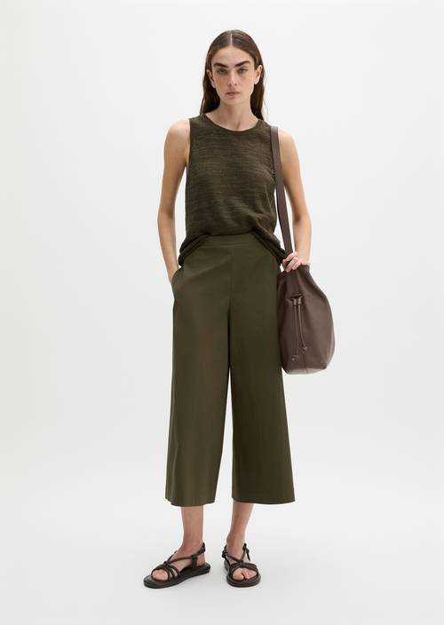Culotte široký Mossy Earth v předním pohledu