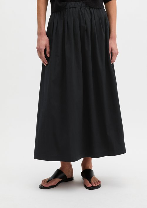 Flared skirt — Black