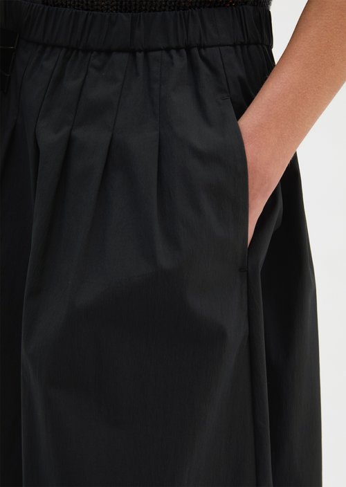 Flared skirt — Black