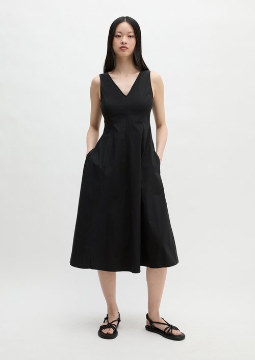 Dress with flared skirt — Black
