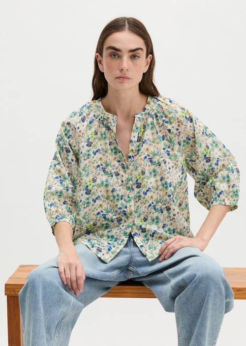 Relaxed print blouse — Light Beige