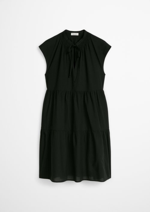 Tiered dress A-Shape — Black
