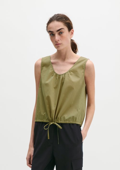 Sleeveless blouse regular — Pure Sage