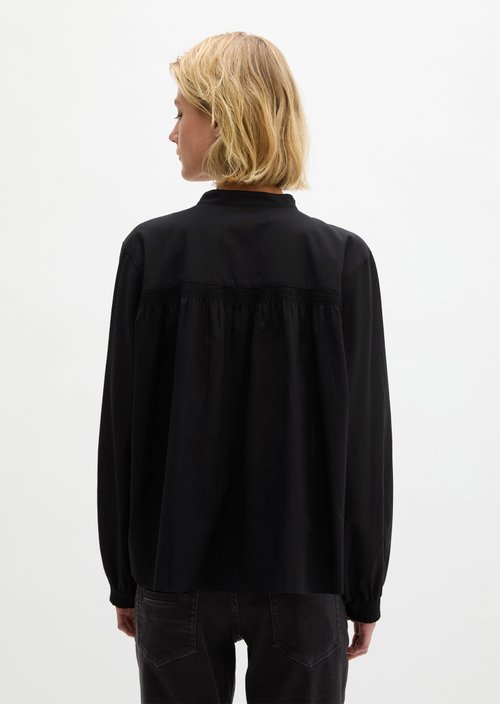 Relaxed blouse — Black