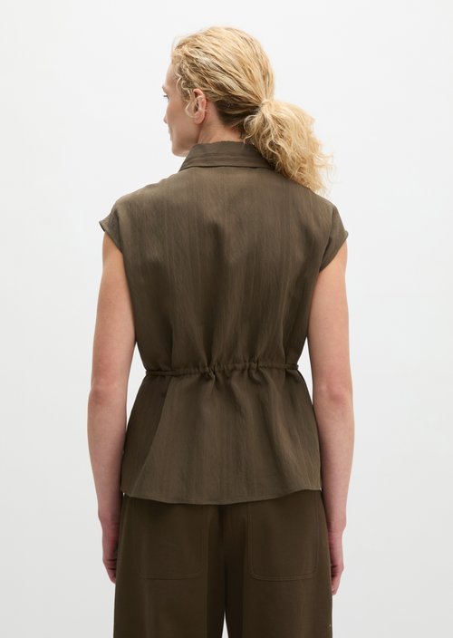 Sleeveless crinkle blouse regular — Dark Brown