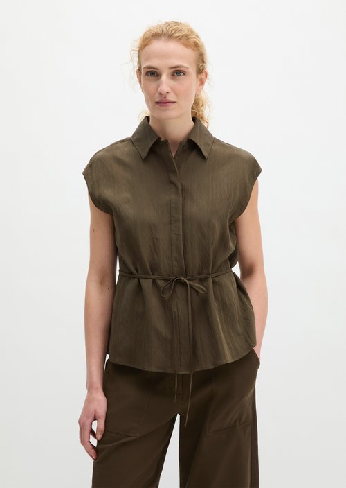 Sleeveless crinkle blouse regular — Dark Brown
