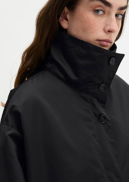 Long-Blouson loose Black en vue détaillée