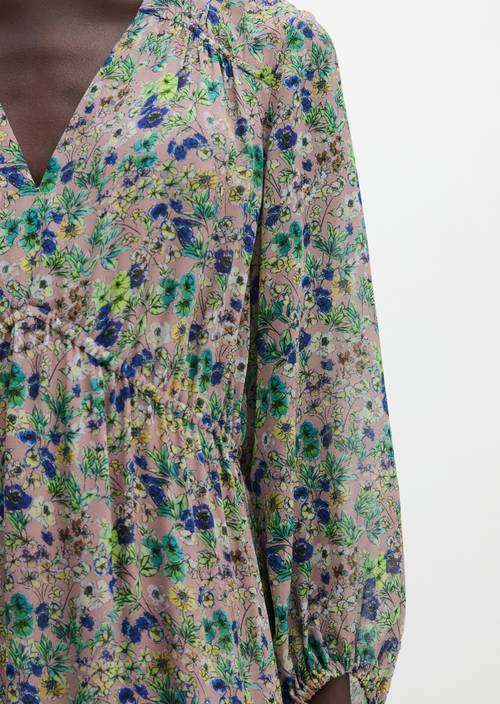 Robe imprimée flared Light Pink en vue détaillée