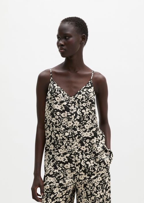 Top A-Shape — Black