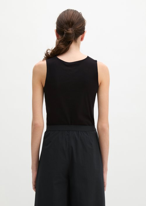 Slim-Fit V-Neck Top — Black