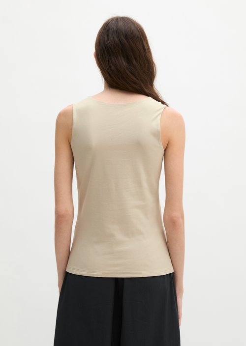 Slim-Fit V-Neck Top — Linen Beige