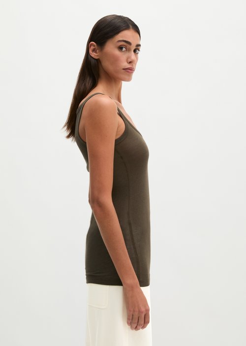 Tank top slim — Mossy Earth