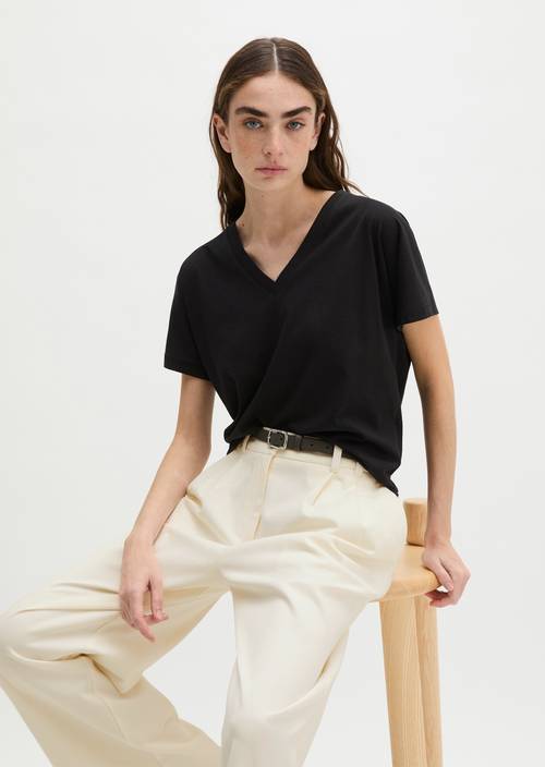 T-shirt regular Black en vue de face