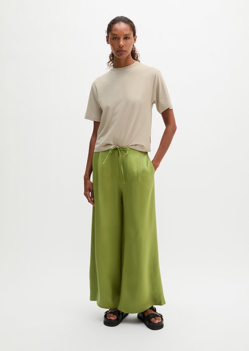 Relaxed T-shirt — Linen Beige