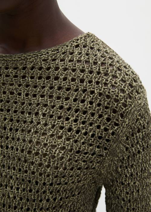 Regular mesh sweater Medium Green in detail view