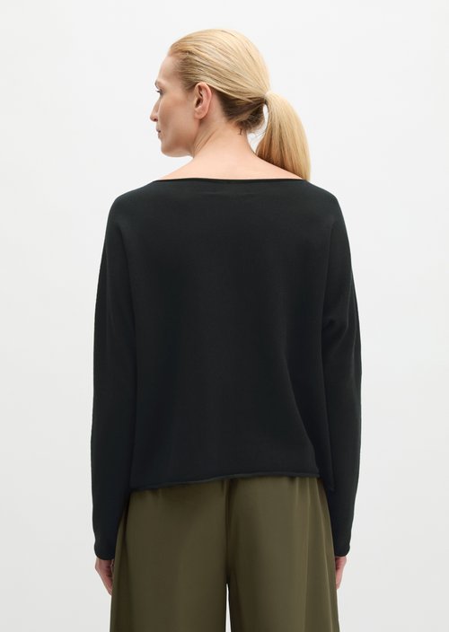 Oversized sweater — Black