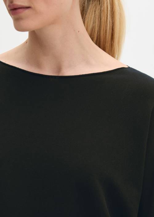 Pull oversized Black en vue détaillée