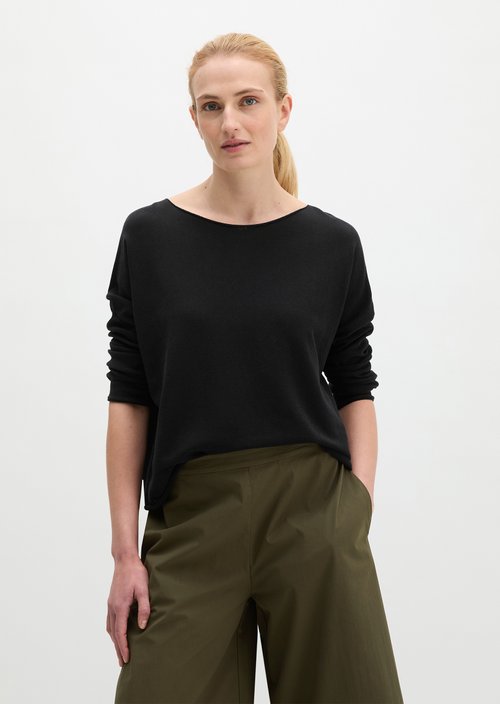 Oversized sweater — Black
