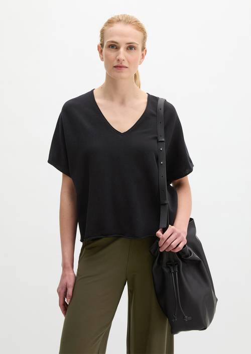 Kurzarm-Pullover loose Black in Frontalansicht