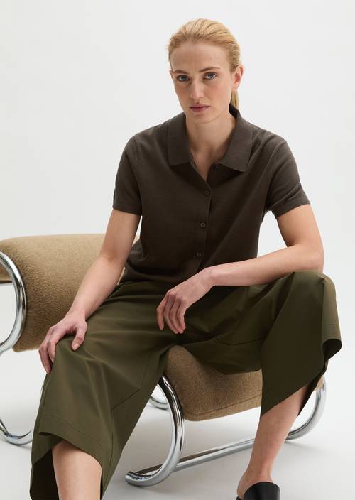 Regular polo-style cardigan Mossy Earth in front view