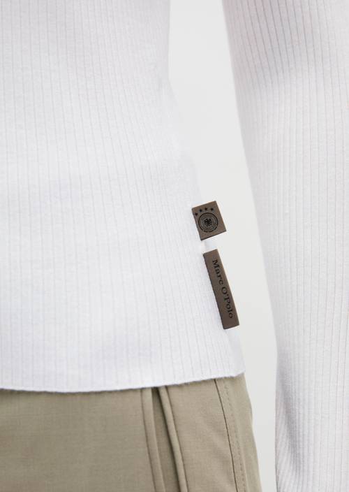 Pullover DFB Travel Collection Silky White in Detailansicht