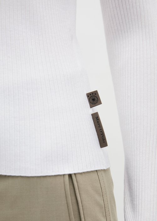 Sweater DFB Travel Collection — Silky White
