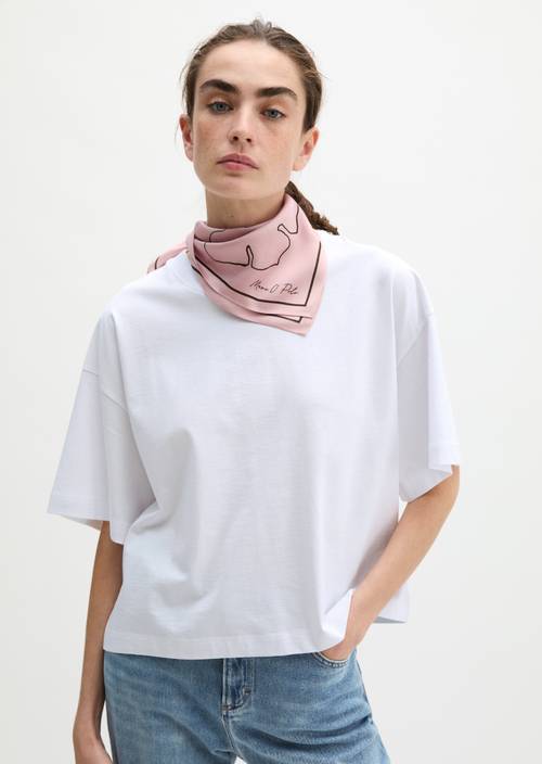 Satin-Foulard Light Pink getragen am Model