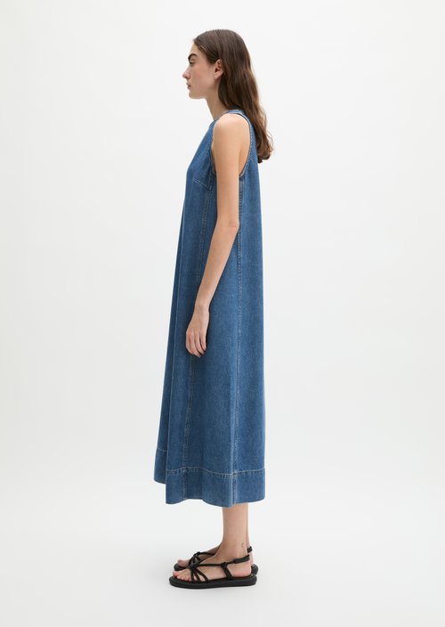 Sleeveless denim dress A-shape — Medium Blue