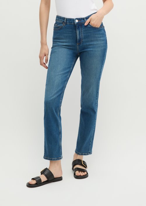 Jeans model Linde straight cropped — Medium Blue
