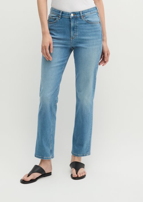 Jeans model Linde straight cropped — Light Blue