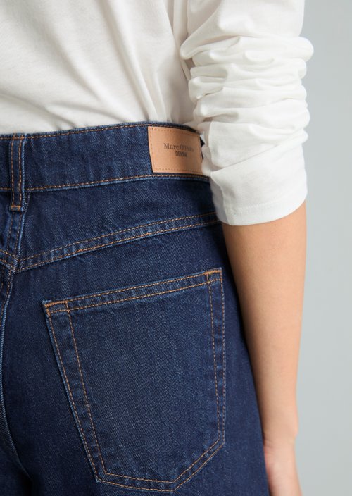 Jeans, Stine Model, Relaxed Barrel Cropped — Dark Blue