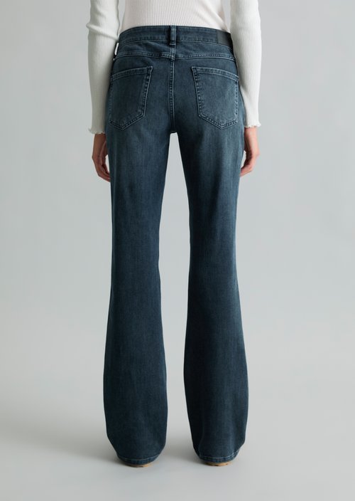 Nella Bootcut Jeans — Dark Blue