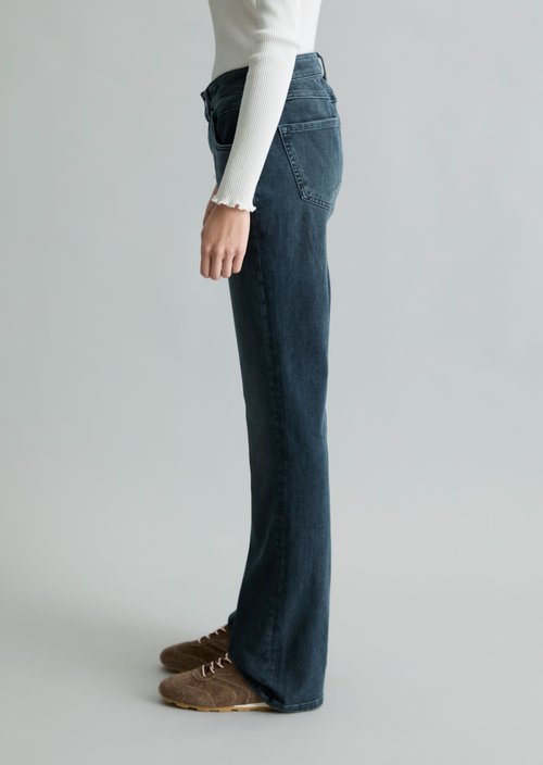 Nella Bootcut Jeans — Dark Blue
