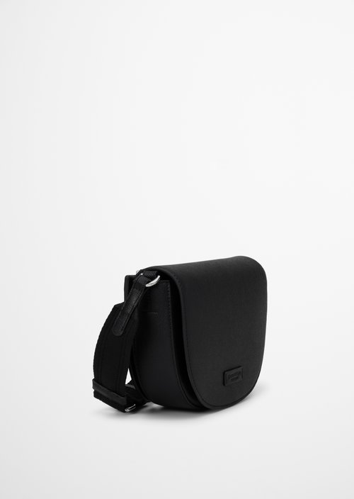 Vika Small Shoulder Bag — Black